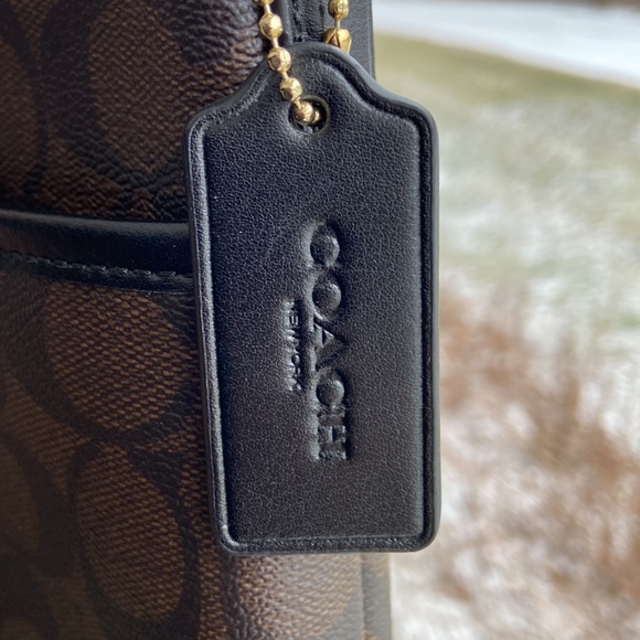 NWOT Coach Purse Rowan File Bag In Signature Canvas - Picture 3 of 7